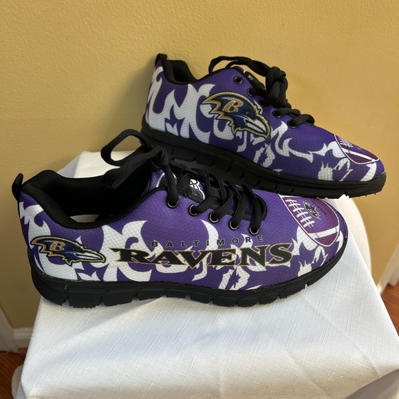 Women’s Purple Baltimore Ravens Sneaker Sz 41/US 9.5-10 - Picture 1 of 4